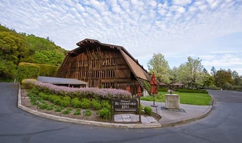 Rutherford Hill Winery’s Annual Barn Bash