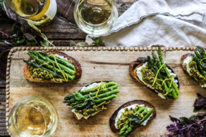asparagus bruschetta