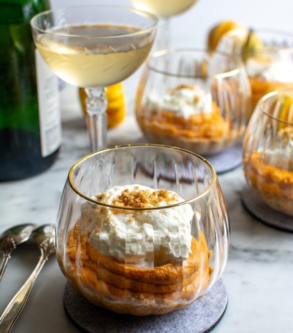 No-Bake Mini Pumpkin Pie Cups