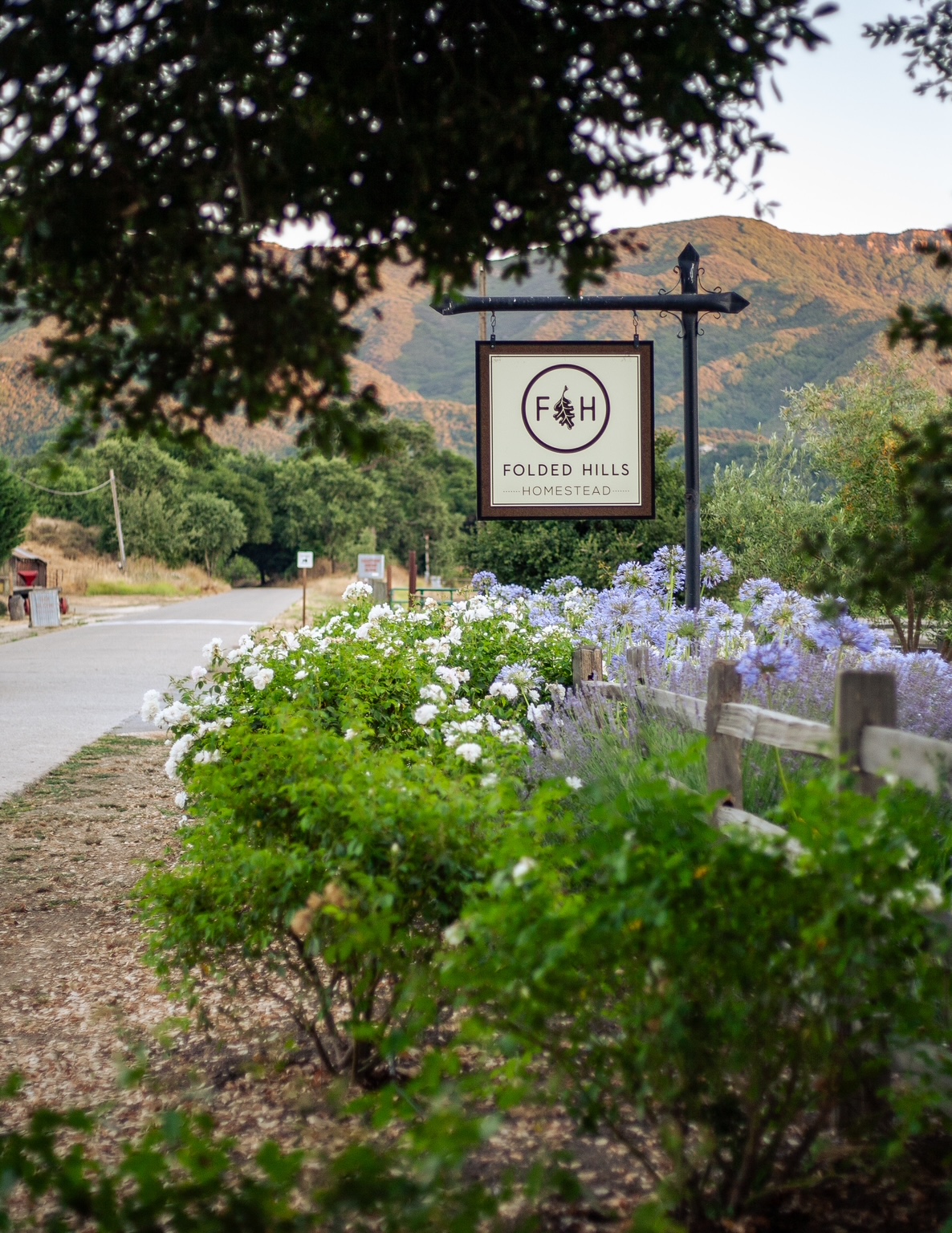 Folded Hills Winery Farmstead and Ranch