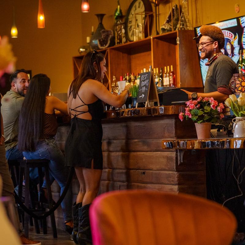 Live Music, Full Bar & Great Food