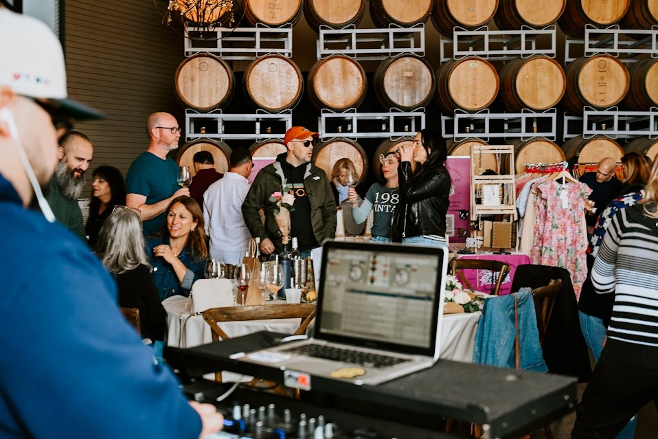 Bubbly & Beats at McGrail